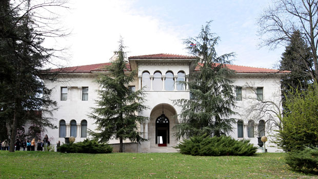 Александар Карађорђевић: Борићемо се за Бели двор, нећу одштету